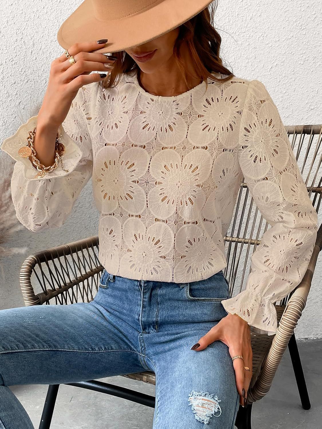 Casual Cut-Out Lace Blouse