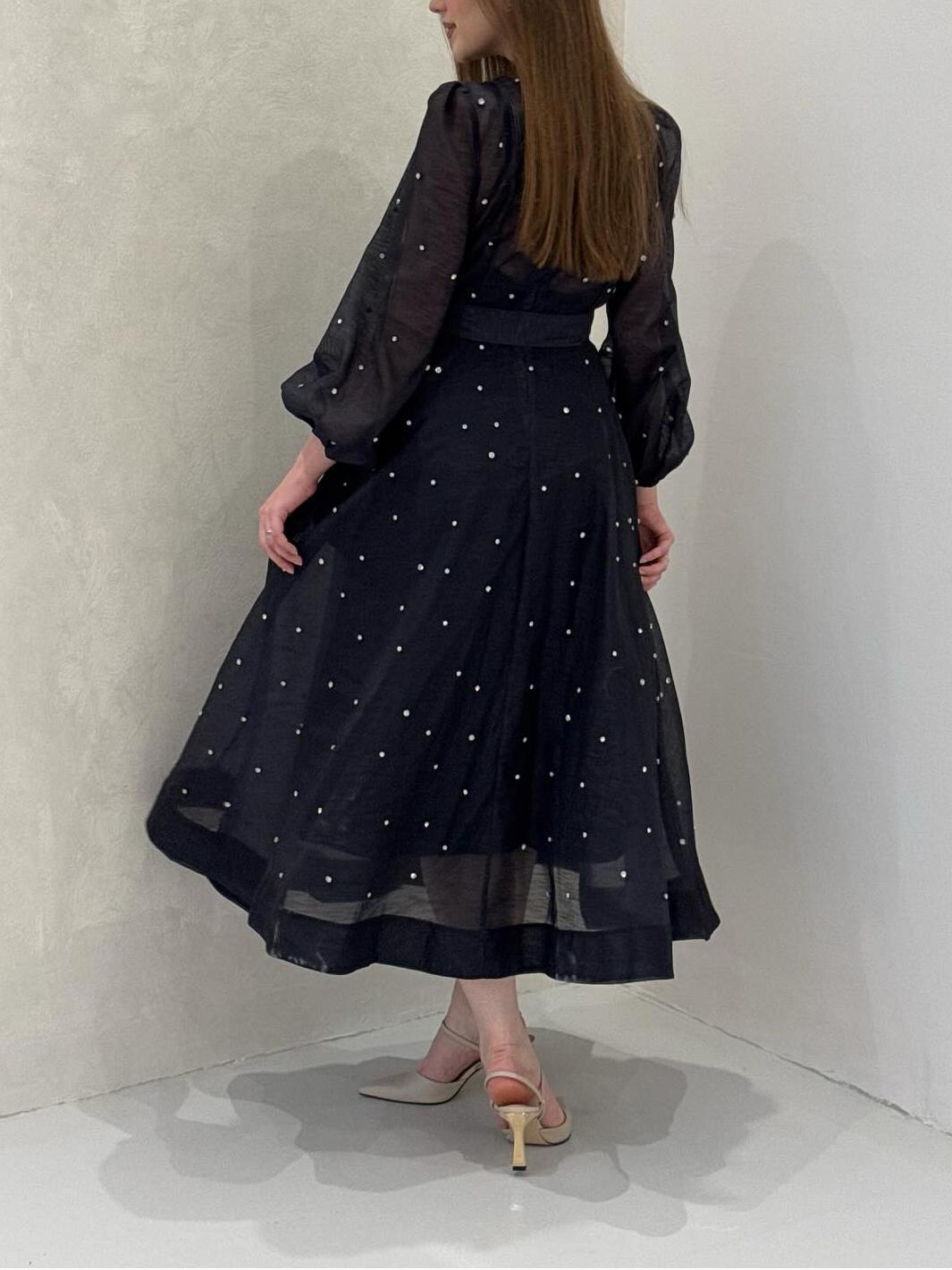 Elegant Soft Midi Dress