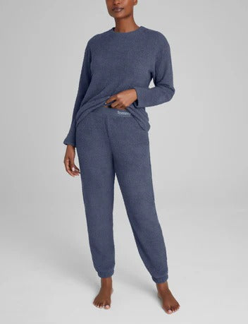 Women's Plush Crewneck Sweatshirt & Jogger Set