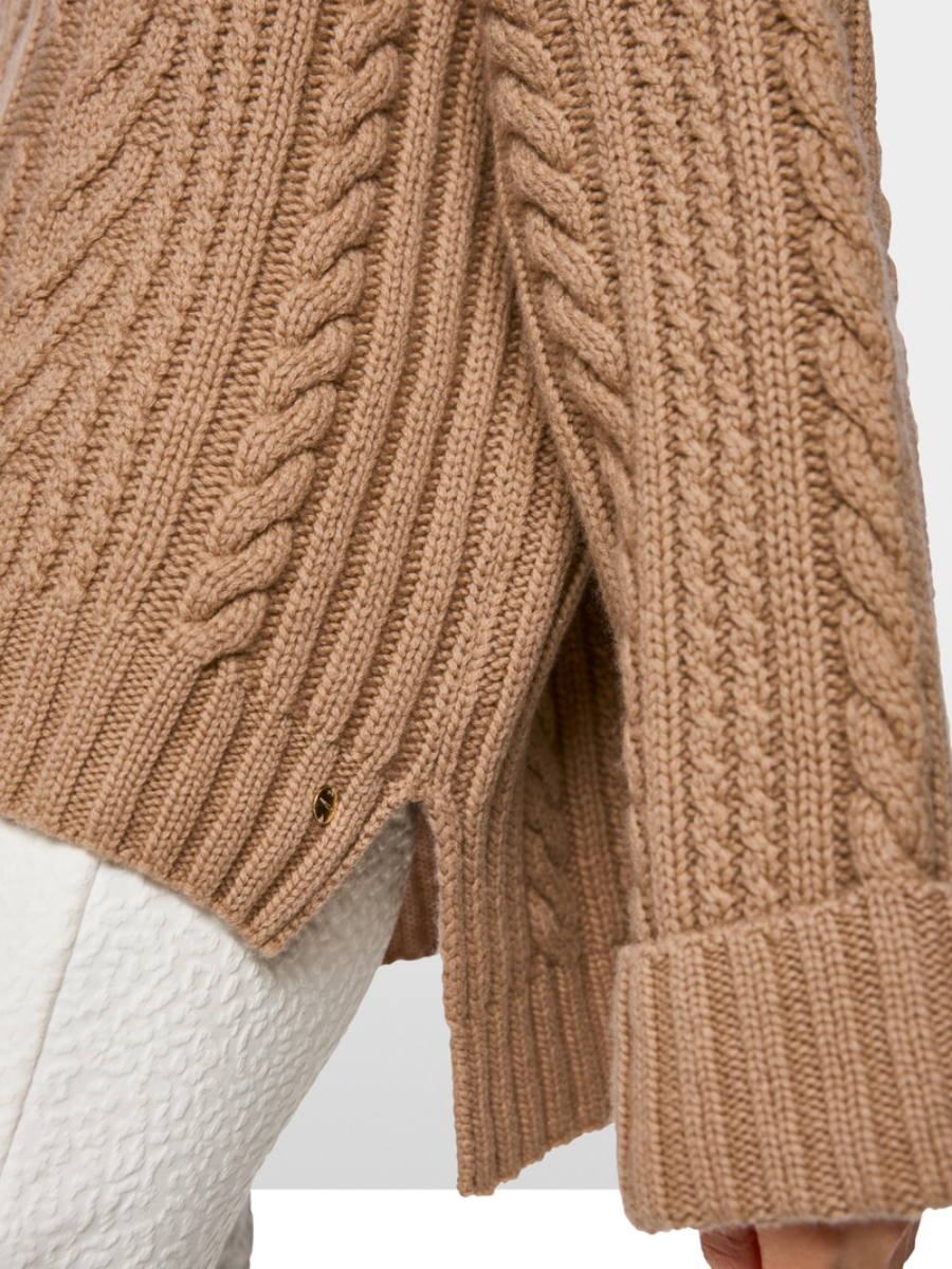 Knitted In Germany Cable-knit Jumper