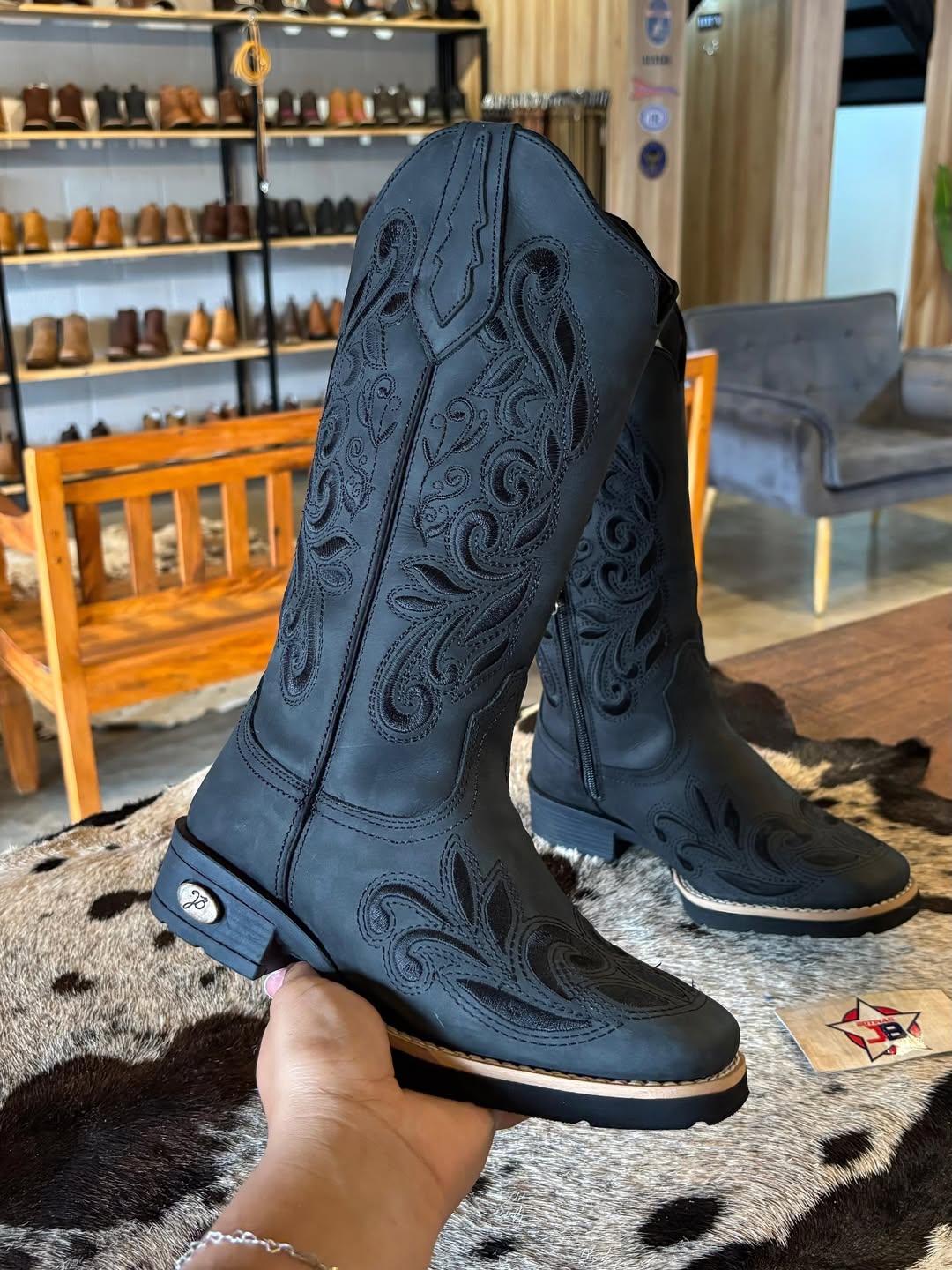 Texan All Black Embroidered Boot