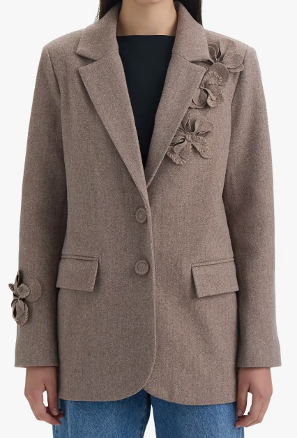 Classy 3D Flower Oatmeal Blazer