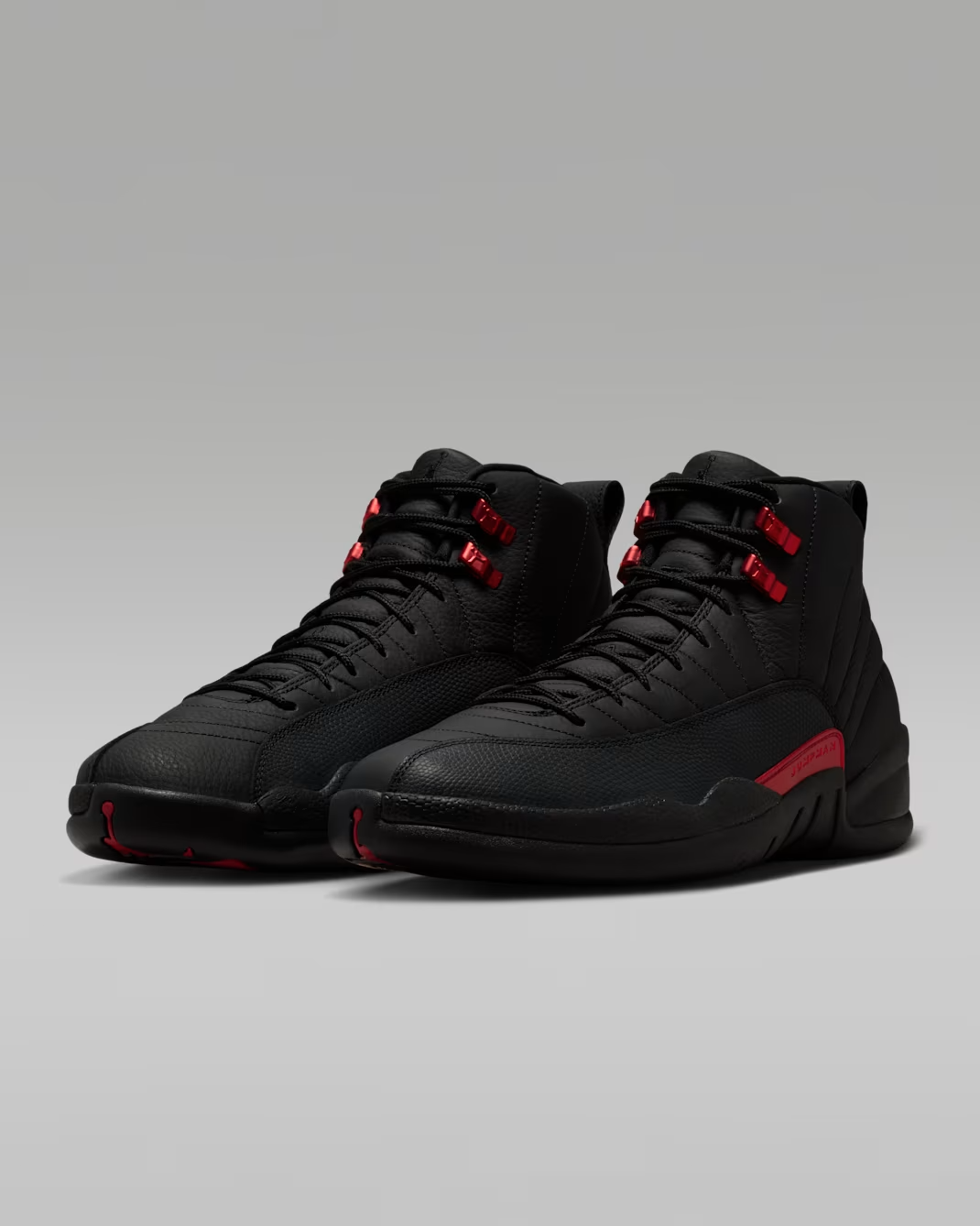 Air Jordan 12 Retro "Bloodline"